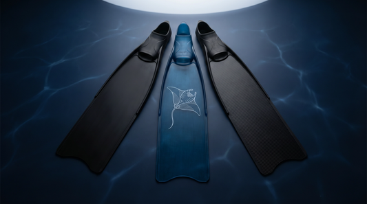 The Ultimate Guide to Freediving Fins: Plastic vs. Fiberglass vs. Carbon Fiber